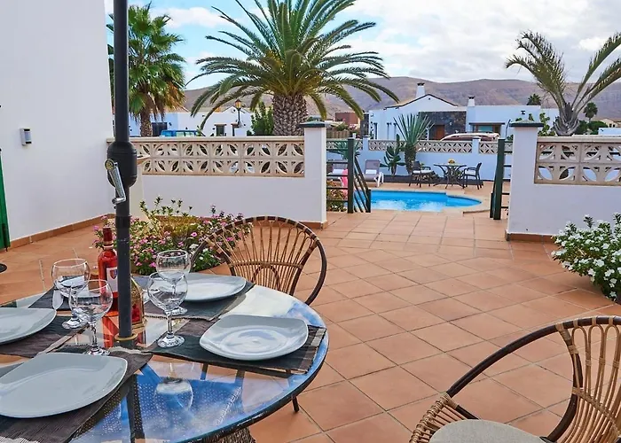 In With Volcano View Pool * لا أوليفا