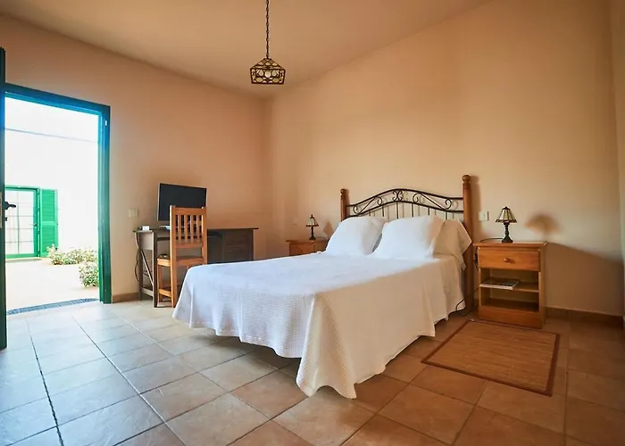 In With Volcano View Pool * لا أوليفا