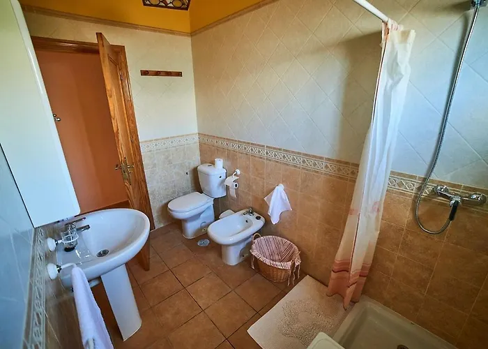 In With Volcano View Pool بيت للعطل لا أوليفا