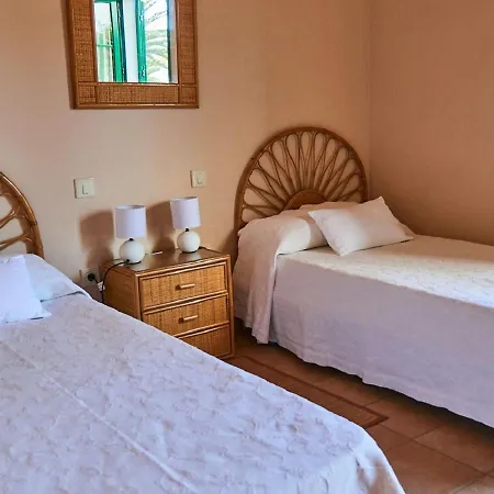 Casa vacanze In With Volcano View Pool