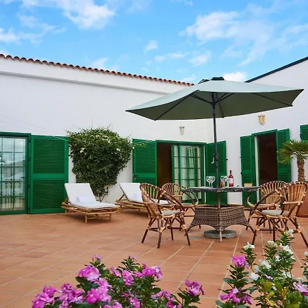 Casa vacanze In With Volcano View Pool *