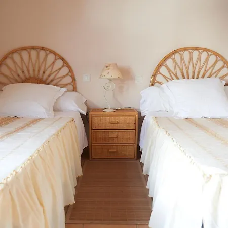 In With Volcano View Pool Ferienhaus